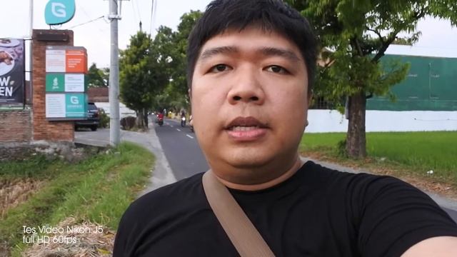 Kamera Mirrorless Paling Murah - Nikon J5 смотреть онлайн