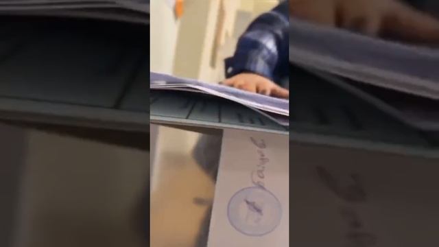 - А почему у вас 8 бюллетеней? УИКа №1615, Санкт-Петербурга нарушения на выборах 2021 смотреть онлайн