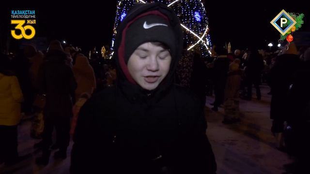 Зажжение огней на главной ёлке в Риддере