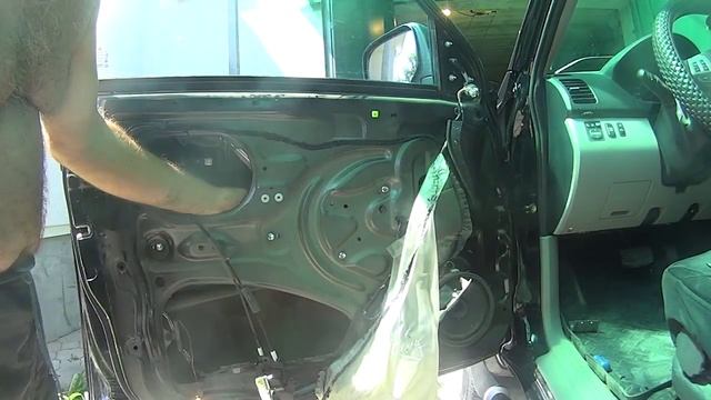 Ремонт стелоподъемника Mitsubishi смотреть онлайн