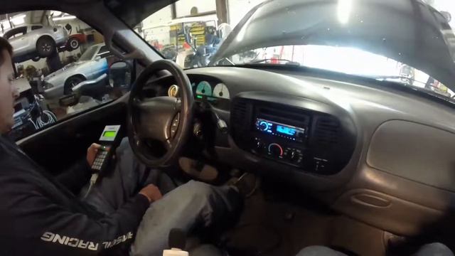 Shawn Foster SC Mods - Stock Airbox Stage 1 Inducer cone on Lightning 9#s boost смотреть онлайн