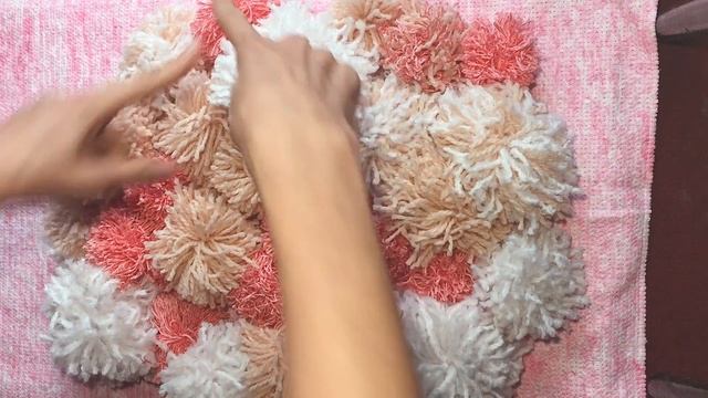 DIY | КОВРИК ИЗ ПОМПОНОВ | Pom Pom Rug