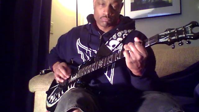Schecter Devil's Spine смотреть онлайн
