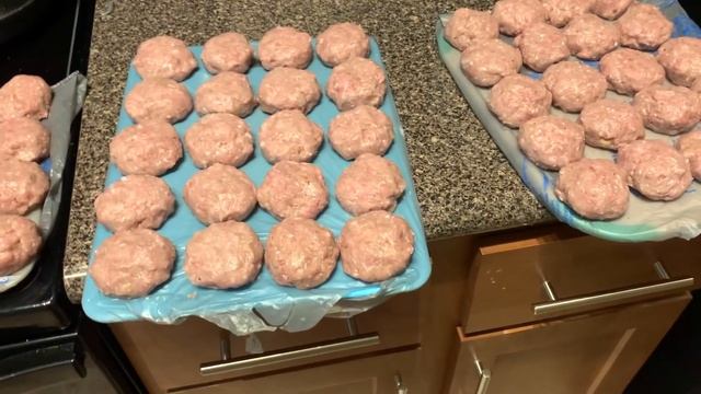 США Влог День заготовок Обед для Вовы Котёнок дома это весело Большая семья в США /USA Vlog/ смотреть онлайн