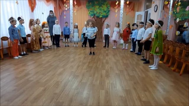 ЖЕЛТЫЕ ЛУЧИКИ смотреть онлайн