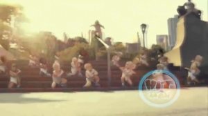 Дети катаются на роликах)Очень смешно?