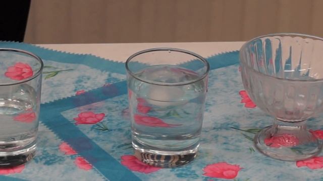 Опыт на сравнение плотности различных материалов с плотностью воды смотреть онлайн