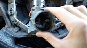 Как снять и разобрать замок зажигания Mercedes Vito