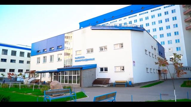 Выписка ребенка. УЗ 5-я Городская клиническая больница, родильный дом.
