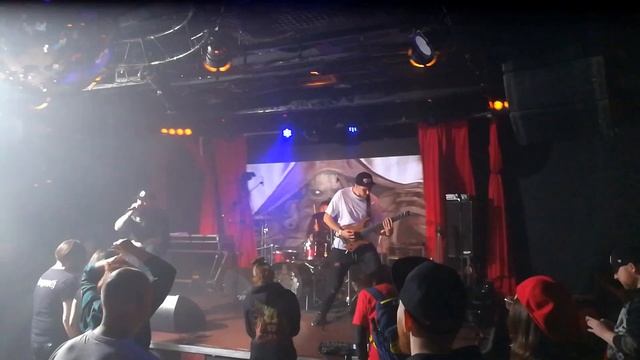 Безумные Усилия - Две Смерти смотреть онлайн