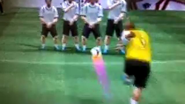 Punizione r.carlos 3 (Pes 2009 Ps2) смотреть онлайн