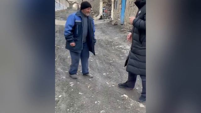 Садулаев БОРЕТСЯ со своим Дедушкой. смотреть онлайн