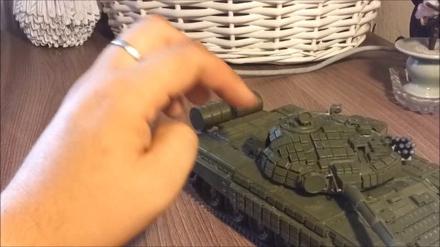 танк Т-72Б (ZVEZDA) scale 1\35...шаг1 смотреть онлайн