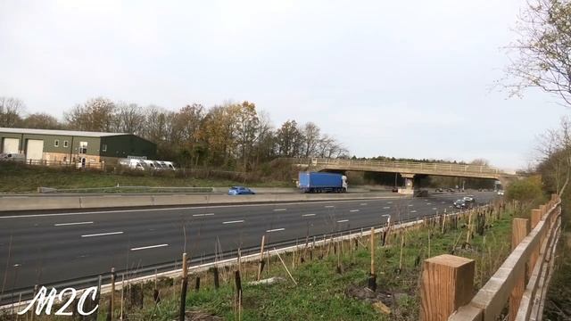 An Hour Coach Spotting on the M1 in 10 Minutes смотреть онлайн