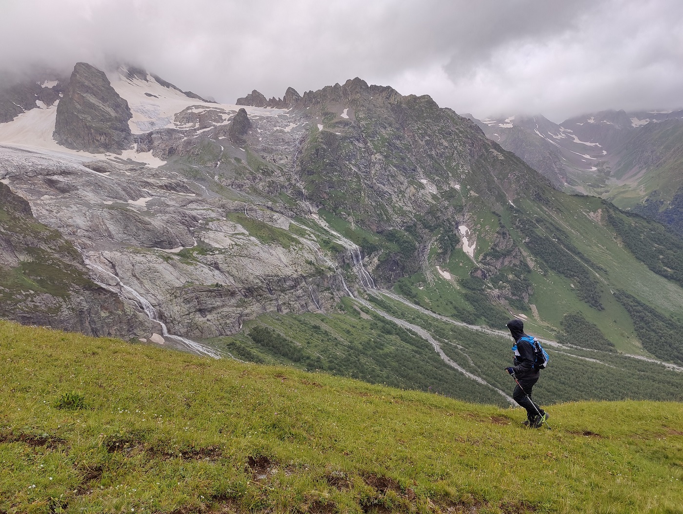 Архыз. Поездка на Софийское седло и Софийские водопады.
