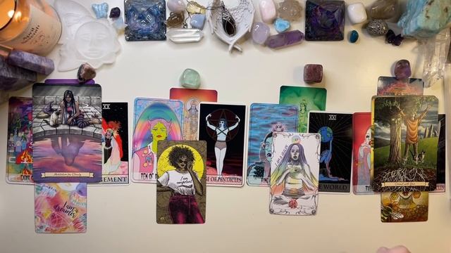 2022 Predictions & Advice??| PICK A NECKLACE? *Super In-Depth* Tarot Reading смотреть онлайн