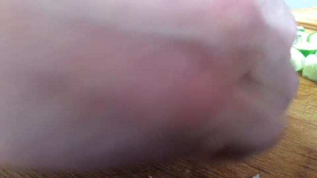 Салат "Оливье", Вкусный Рецепт, Салат Оливье по рецепту Люсьена Оливье, салат оливье с колбасой смотреть онлайн