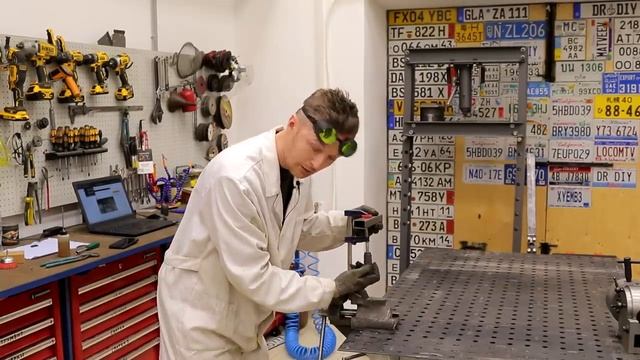 СВЕЧА ВМЕСТО СВЕРЛА ШТО. смотреть онлайн