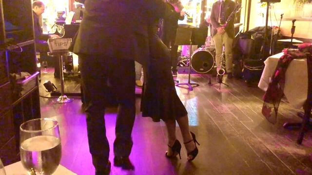 "Dance Me to the End of Love" Victor Neufeld & Ninah Beliavsky & Sidney Grant 9-26-2021 смотреть онлайн