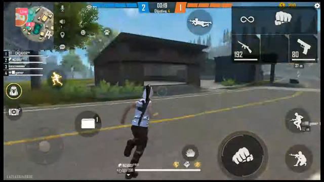 JOGADO FREE FIRE E 2D STRIKE смотреть онлайн