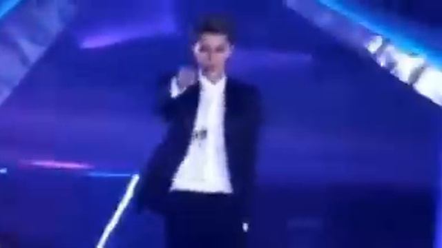 FANCAM 140616 EXO SEHUN LUHAN # Love Love Love # The Lost Planet in HK смотреть онлайн