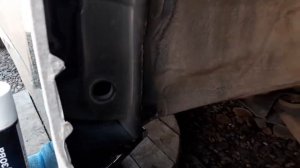 ## антикор автомобиля##. порогов хундай солярис.пушечным салом.