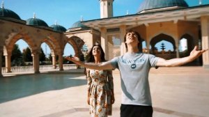 МИА МАНОЛЛИ - НА ПЕРЕКРЕСТКЕ... - РЕАЛЬНО КЛАССНАЯ ПЕСНЯ!