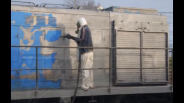 Пескоструйная очистка тепловоза ТГМ 4а смотреть онлайн