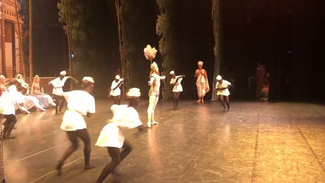 Золотой божок Golden Idol смотреть онлайн
