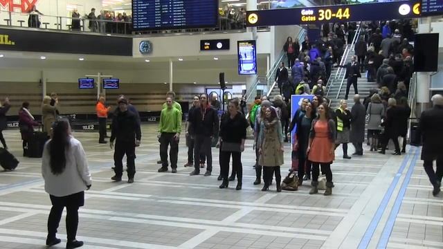 Flashmob Stockholm Arlanda Airport - I Believe I Can Fly смотреть онлайн