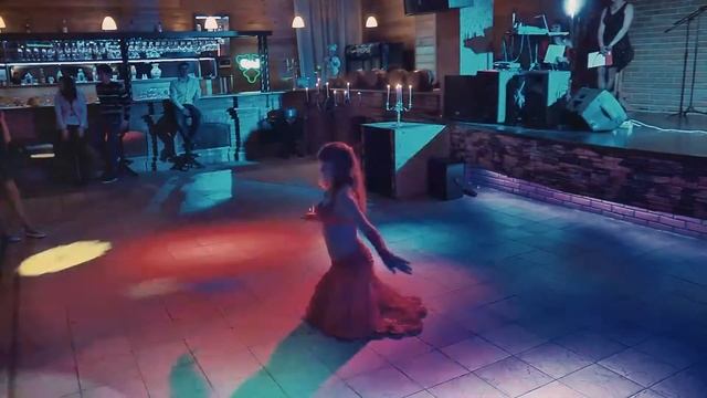 Восточные танцы Yulina Dance.Томск.Сказки Шахризады. смотреть онлайн