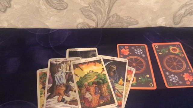 Какой он меня видит? Что думает обо мне? Что чувствует? Намерения/ действия Таро Онлайн Гадание смотреть онлайн