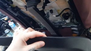 Как снять спинку сиденья на Хендай.