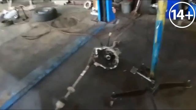 Лада Ларгус: Замена сцепления смотреть онлайн