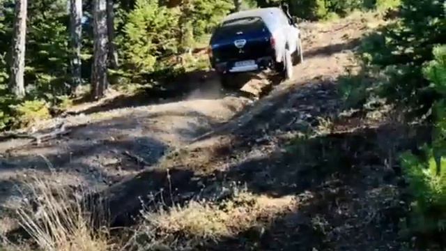 Mitsubishi L200 off road смотреть онлайн
