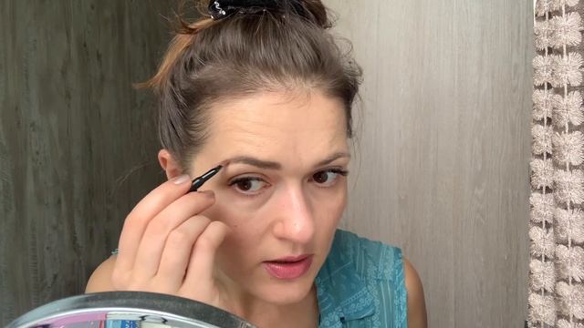 ?Сделай красивые брови!? ТЕСТ: Новинка каталога: Помада для бровей THE ONE Коричневый - 37739 смотреть онлайн