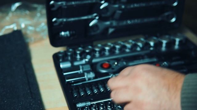 Обзор набора инструментов Force 82 предмета смотреть онлайн