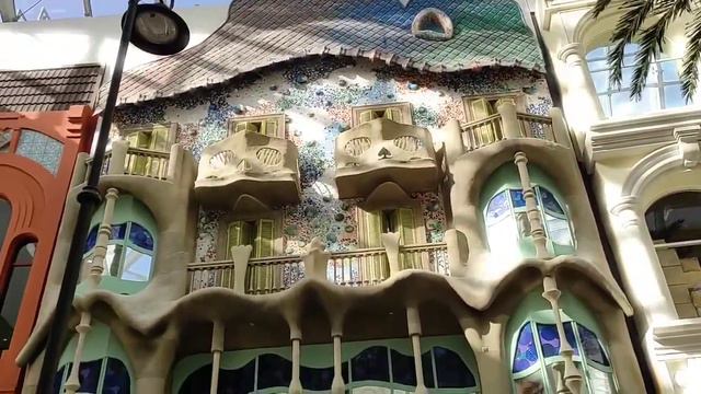 Остров мечты - ТРЦ или Диснейленд? смотреть онлайн