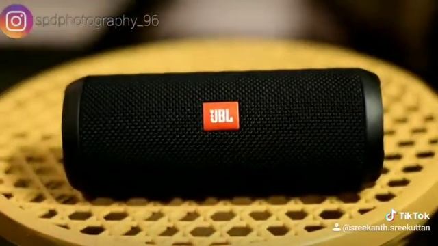 JBL Flip 3 Stealth Edition Overview смотреть онлайн