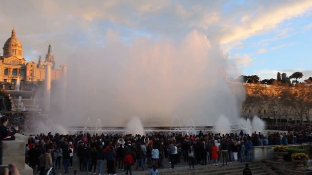 Танцующие фонтаны в Барселоне, Барселона Ф.Меркьюри и М.Кабалье смотреть онлайн