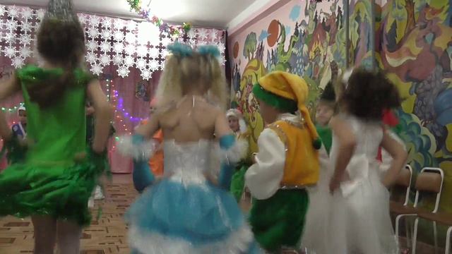 Музыкальная игра: "Холодно, замерзли руки" смотреть онлайн