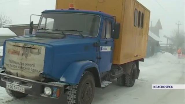 В Октябрьском районе Красноярска сточные воды затопили дворы и парковки смотреть онлайн