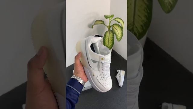 Nike Airforce 1 React 40th Anniversary Sail Gold SIZE 41,42,43,44,45 смотреть онлайн