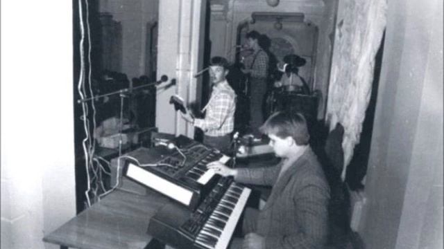 Группа "Квадрат" смотреть онлайн