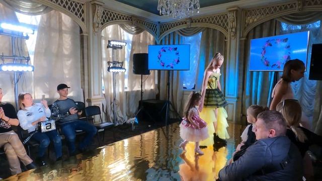 Детский показ мод |Днепр2021/Dnipro Fashion Days Kids Show смотреть онлайн