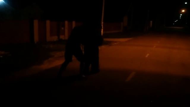 необычное существо запечатлела камера ( UFO ) смотреть онлайн