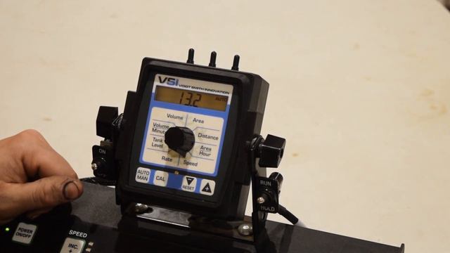 VSI Deicing Controller Overview смотреть онлайн