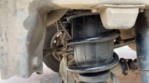 Пневмобаллоны в задние пружины на tlc100.