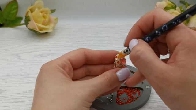 Мастер-класс по созданию весенних серег из мастики Ceralun смотреть онлайн