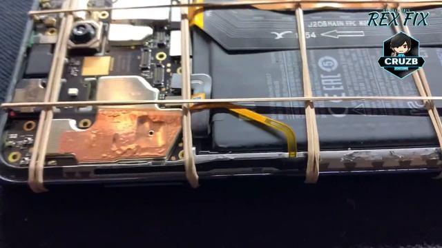 Desmontar Xiaomi Poco X3 Pro SIN FALLAR en el intento| Cruz B x RexFix | Reparación. смотреть онлайн